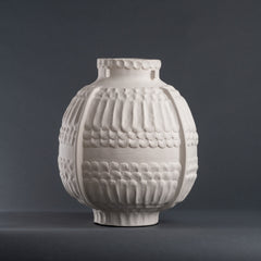 Kate Vase